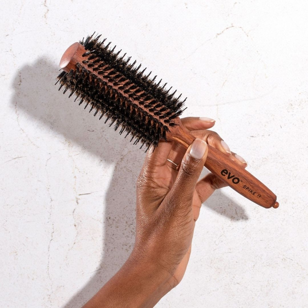 Evo Spike 28 Radial Brush