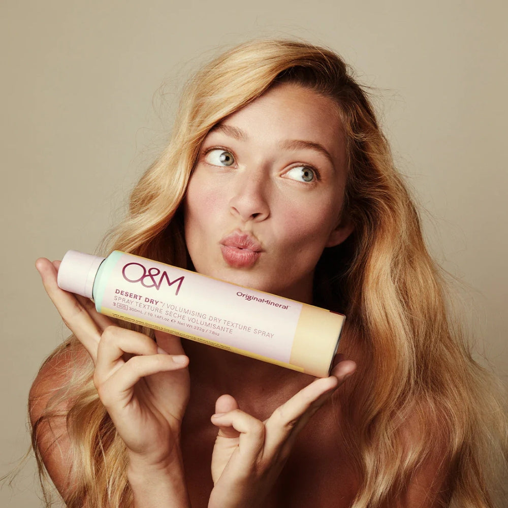 O&M Desert Dry Texture Spray 300ml